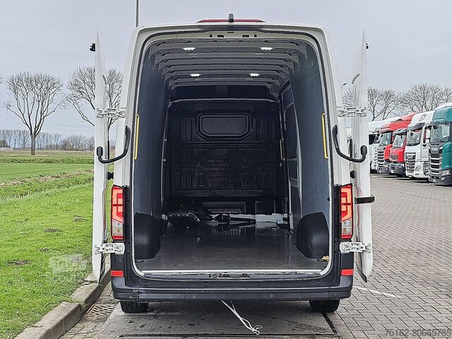 عربة ستيشن واغن ذات سقف مرتفع M.A.N. TGE 3.180 ac automaat EURO6