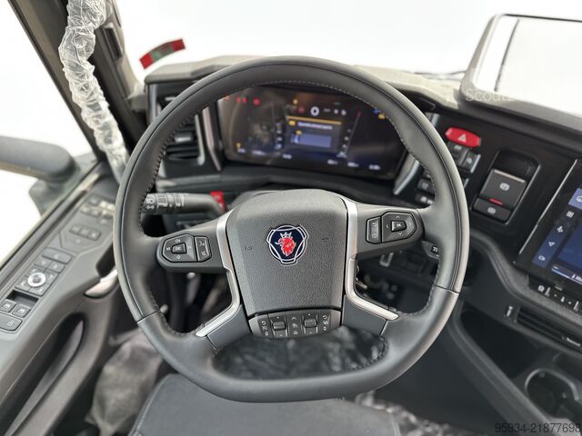Standarta vilcējs SCANIA 770S FULL PNEUMATIC
