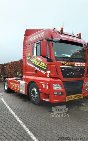 Standarta traktors MAN TGX