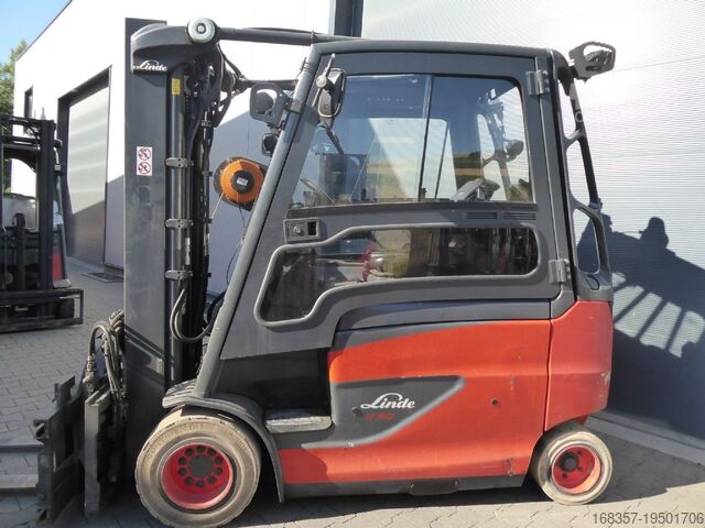 Ανυψωτικό περονοφόρο με εμπρόσθιο φορτηγό Linde E30HL-01/600