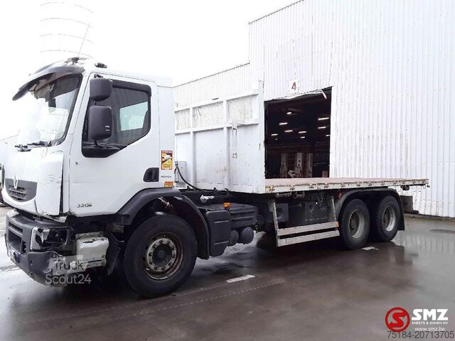 Open body Renault Lander 320 accident / left side dammage