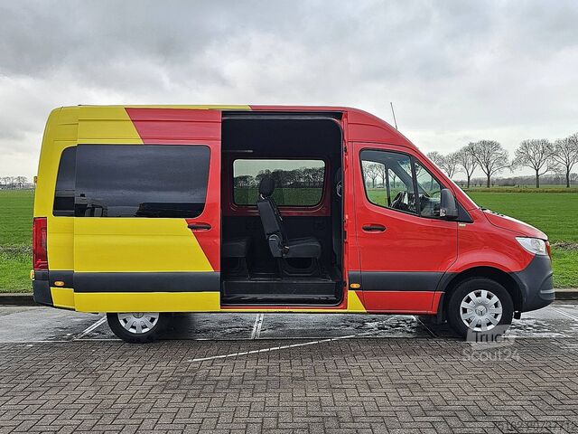 Passenger transportation MERCEDES-BENZ SPRINTER 316 9-pers rolstoel E6