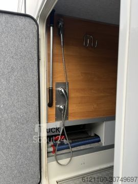 Integrated camper Concorde Charisma 750 G Mercedes 416 CDI
