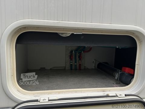 Integrated camper Concorde Charisma 750 G Mercedes 416 CDI