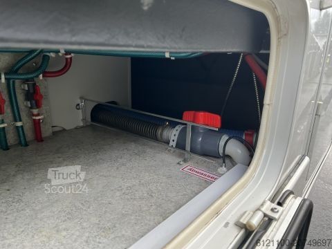 Integrated camper Concorde Charisma 750 G Mercedes 416 CDI