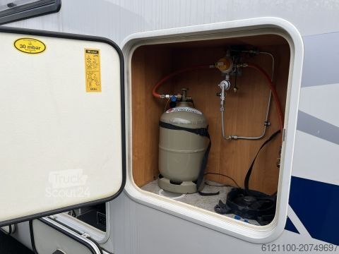 Integrated camper Concorde Charisma 750 G Mercedes 416 CDI