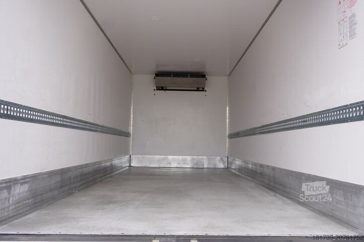 Refrižeratoru kravas automašīna Mercedes-Benz Atego 1530 E6 Lamberet refrigerated truc
