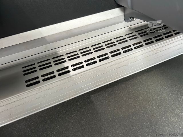 Minibus MERCEDES-BENZ SPRINTER 519 AUTOMATIK  KLIMA