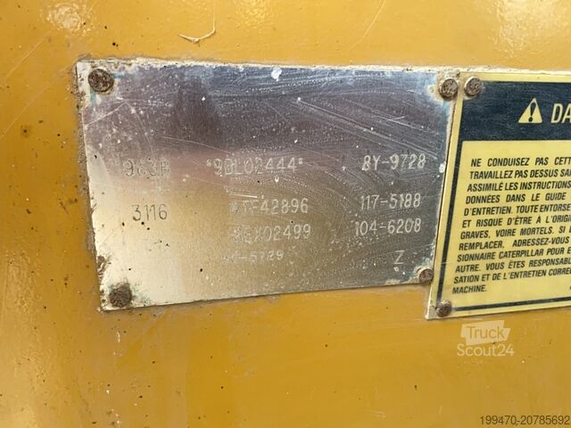 Nakladalec goseničar Caterpillar 963b