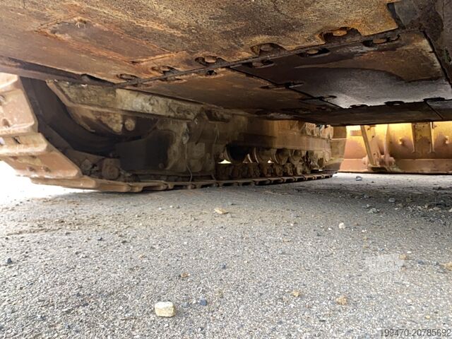 Nakladalec goseničar Caterpillar 963b