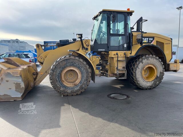 Nakladalnik Caterpillar 950GC (without Pfreundt scale)