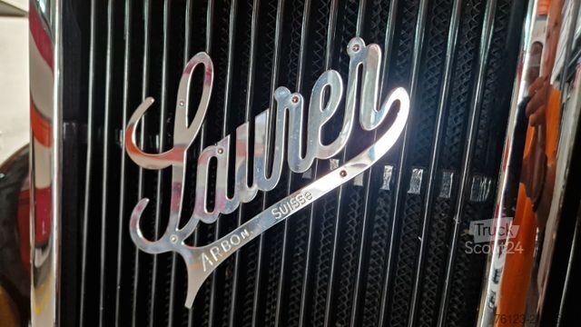 Távolsági autóbusz  Oldtimer Paket Saurer LC 4 und Volvo B 10 Lauber