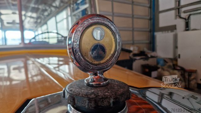 Távolsági autóbusz  Oldtimer Paket Saurer LC 4 und Volvo B 10 Lauber