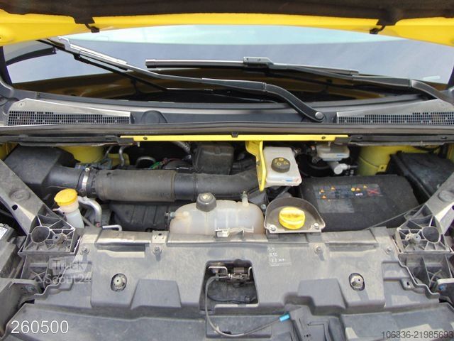 Furgão de painéis RENAULT Trafic 2.0 dCi 145 L2 AHK-Bott-Klima-Navi-Kamera