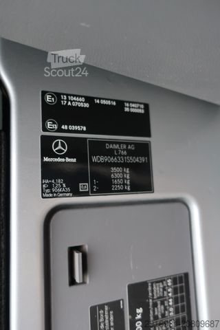 Vans ar augstu jumtu MERCEDES-BENZ Sprinter II Kasten 316 CDI/Klima/Doka/AHK/FN: 8