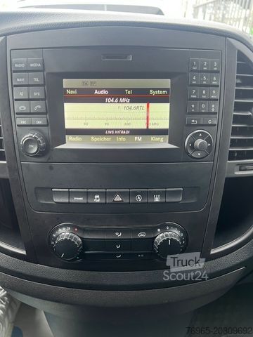 Duba panelată MERCEDES-BENZ Vito 119 EXTRALANG KLIMA WEBASTO NAVI KAMERA AHK