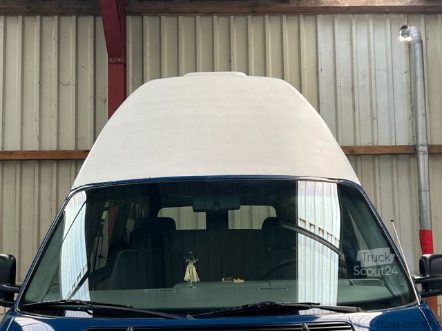 Минибус VOLKSWAGEN T4 Multivan 2.4 Diesel Wohnmobil GetriebeSchaden