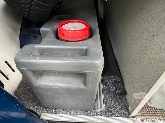 Karavāna/kempers VOLKSWAGEN T4 Multivan 2.4 Diesel Wohnmobil GetriebeSchaden