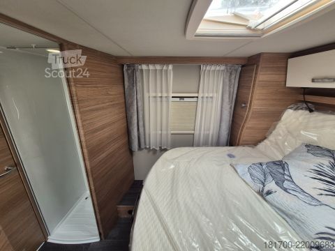 Camping-car semi-intégré Weinsberg CaraSuite 700 DX *TraumMobil*140*Automatik*