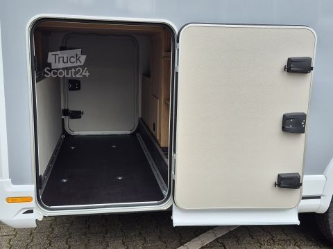 Halvintegreret autocamper Knaus Sky TI 700 MEG * TraumMobil*IC Line*4000kg