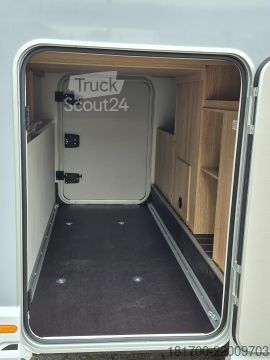 Halvintegreret autocamper Knaus Sky TI 700 MEG * TraumMobil*IC Line*4000kg