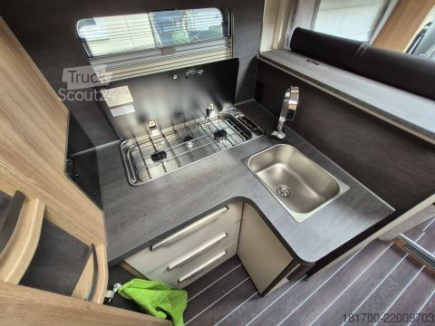 Halvintegreret autocamper Knaus Sky TI 700 MEG * TraumMobil*IC Line*4000kg