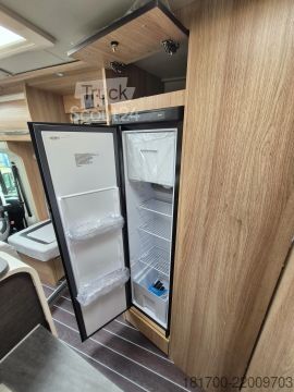 Halvintegreret autocamper Knaus Sky TI 700 MEG * TraumMobil*IC Line*4000kg
