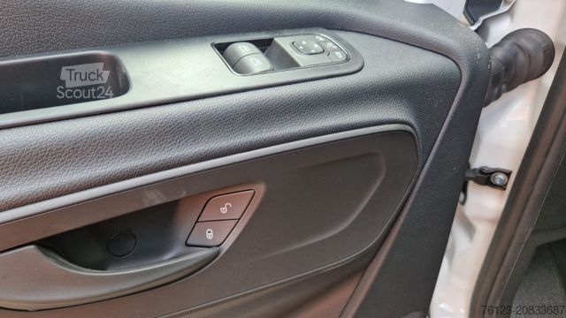 Minibus MERCEDES-BENZ Sprinter Lord Light 22 Sitzer 5 x Lagerfahrzeug