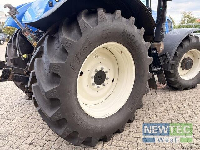 Ciągnik New Holland T 6070 RC