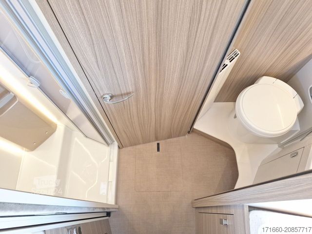 Camper integrado BÜRSTNER Lyseo I 727 G 30% unter UVP!