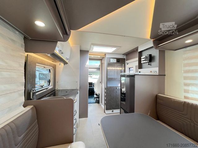 Polintegriran avtodom BÜRSTNER Lyseo TD 644 G Automatik