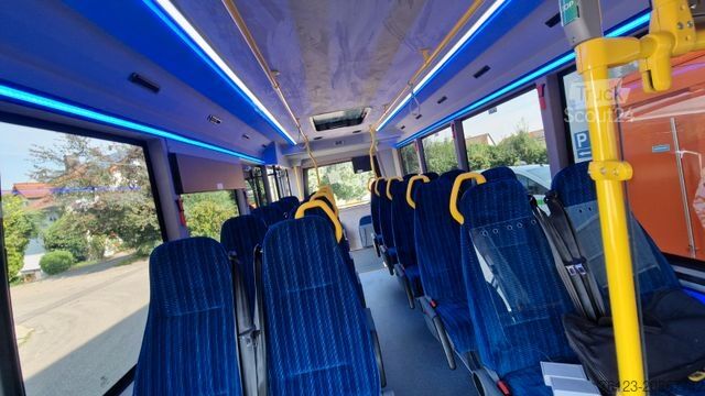 Mestni avtobus MERCEDES-BENZ Heckniederflur Sprinter 517 / 4 er Bestuhlung