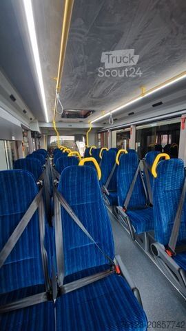 Mestni avtobus MERCEDES-BENZ Heckniederflur Sprinter 517 / 4 er Bestuhlung