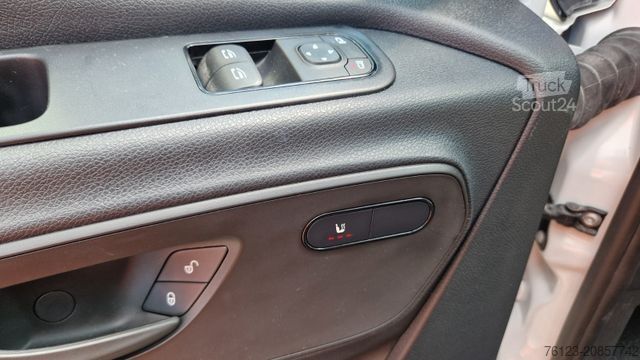 Mestni avtobus MERCEDES-BENZ Heckniederflur Sprinter 517 / 4 er Bestuhlung