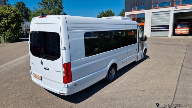 Minibus MERCEDES-BENZ 517 Lord Comfort XXL Lagerfahrzeug 23 SS
