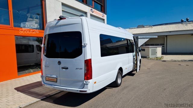 Minibus MERCEDES-BENZ 517 Lord Comfort XXL Lagerfahrzeug 23 SS
