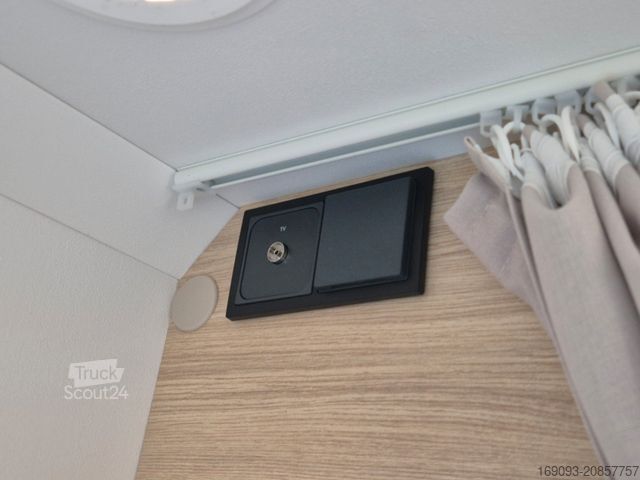 Asuntovaunu STERCKEMAN Easy 390 CP *MJ26*Dusche*Safety*Cosy*Umluftheiz.