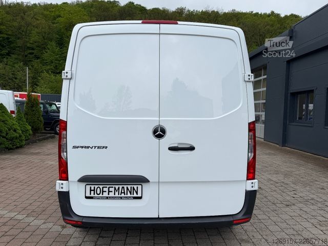 Панелен ван MERCEDES-BENZ Sprinter 311 CDI Kasten L1H1 3,2t Klima A/C Kurz