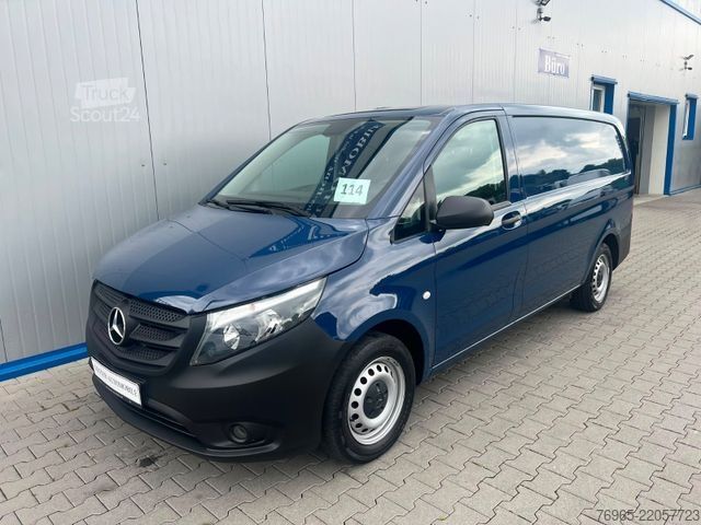 Varebil MERCEDES-BENZ Vito 114 LANG KLIMA TEMPOMAT SCHRÄNKE/REGALE AHK