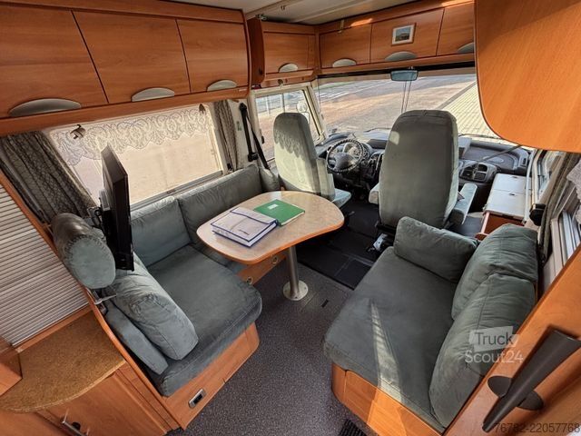 Integrirani avtodom HYMER/ERIBA B774 Solar*Markise*Einzelbetten*3 Achsen*1.HAND