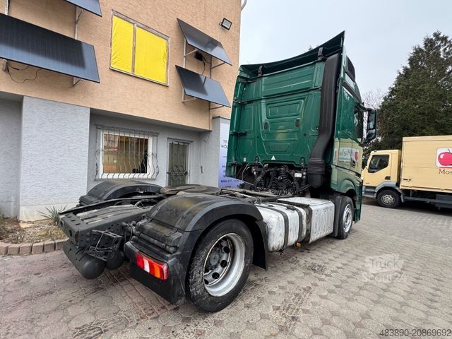 Standard SZM MERCEDES-BENZ Actros 1840/Retarder/2xTank/1xBett/Voll-Spolier