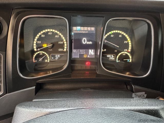 Standard SZM MERCEDES-BENZ Actros 1840/Retarder/2xTank/1xBett/Voll-Spolier