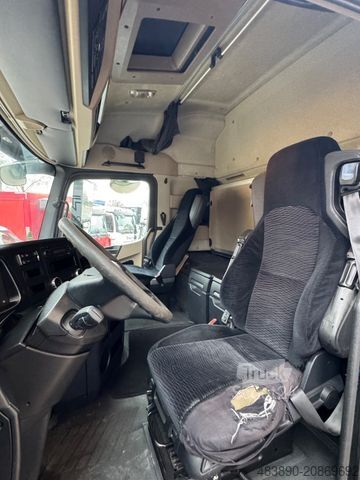 Standard SZM MERCEDES-BENZ Actros 1840/Retarder/2xTank/1xBett/Voll-Spolier