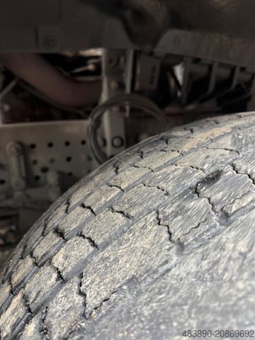 Standard SZM MERCEDES-BENZ Actros 1840/Retarder/2xTank/1xBett/Voll-Spolier