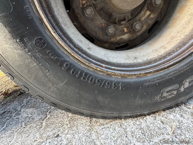 Semiremorcă deschisă cu prelată KÖGEL SN 24