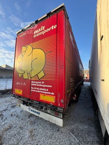 Nyitott ponyvás félpótkocsi KRONE SD/Liftachse