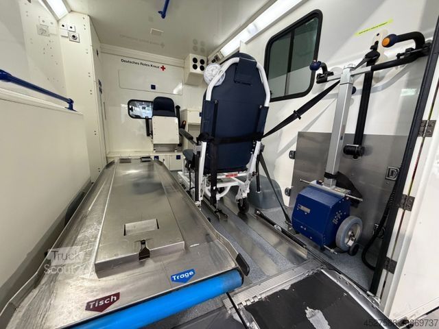 Gaisrinė mašina VOLKSWAGEN T5 Transporter*RTW KOFFER*LIEGE*TRAGESTUHL*3.25T