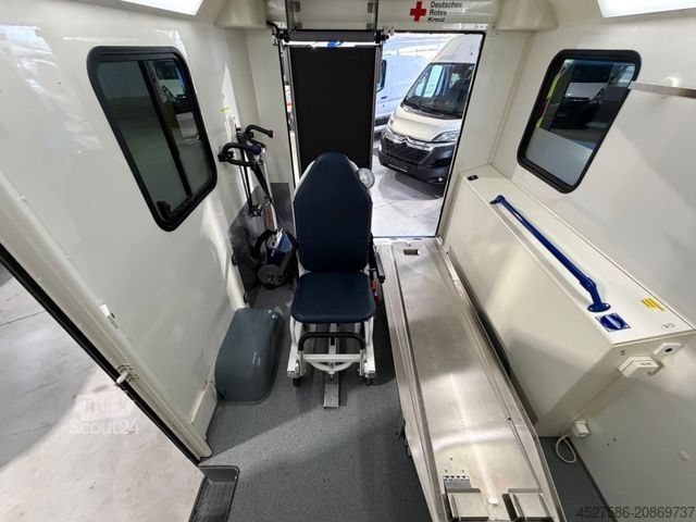 Gaisrinė mašina VOLKSWAGEN T5 Transporter*RTW KOFFER*LIEGE*TRAGESTUHL*3.25T