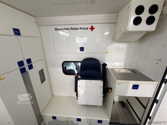 Gaisrinė mašina VOLKSWAGEN T5 Transporter*RTW KOFFER*LIEGE*TRAGESTUHL*3.25T