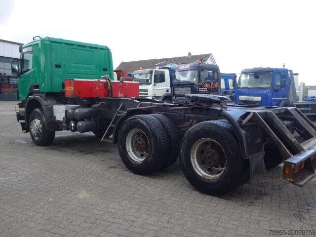 Carga pesada Scania P420 6x4 steelsprings
